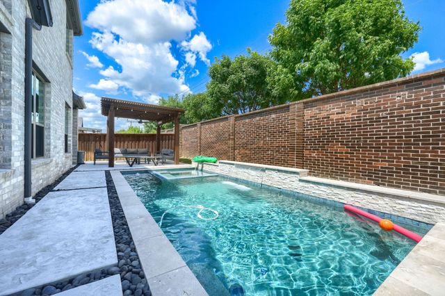 2446 Bainbridge Drive, Allen, TX 75013