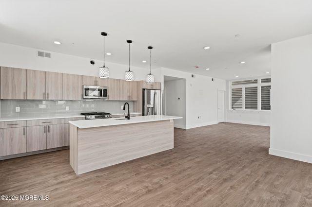 1010 Boulevard 1 D, Seaside Heights, NJ 08751