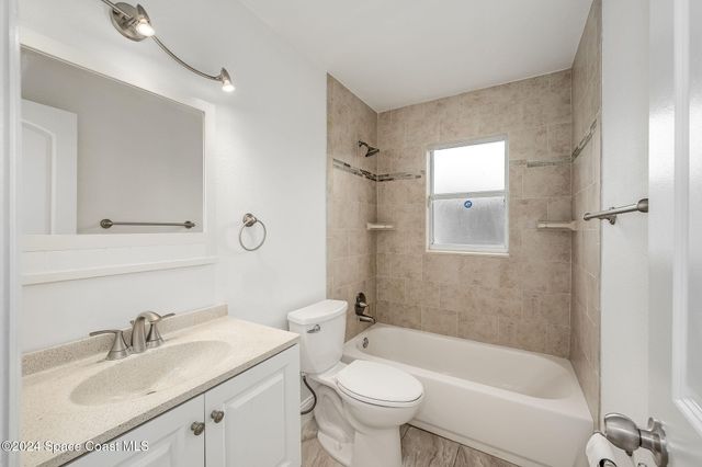 1730 E Riviera Drive, Merritt Island, FL 32952