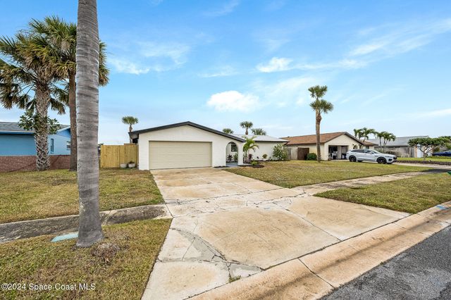 1730 E Riviera Drive, Merritt Island, FL 32952