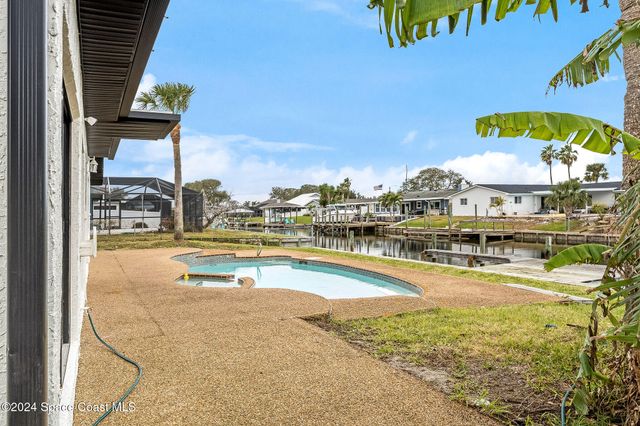 1730 E Riviera Drive, Merritt Island, FL 32952