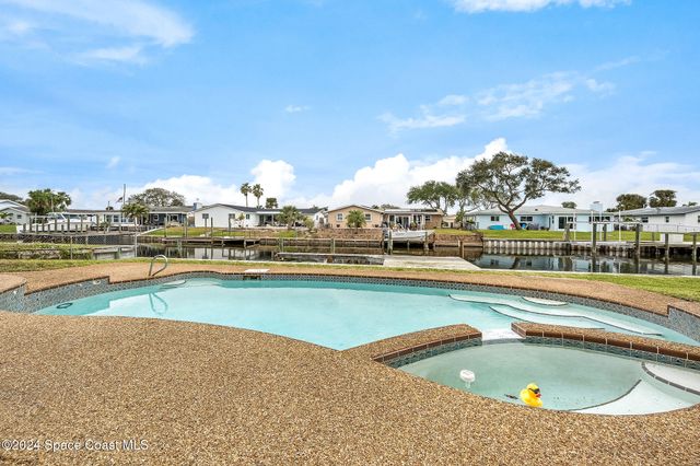 1730 E Riviera Drive, Merritt Island, FL 32952