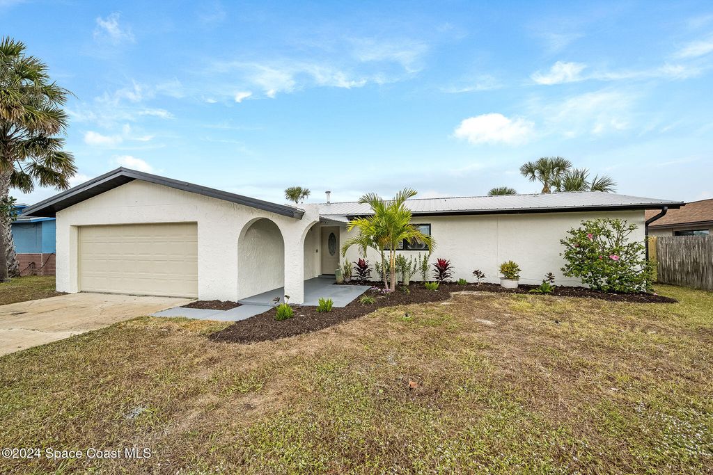 1730 E Riviera Drive, Merritt Island, FL 32952