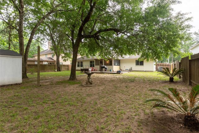 1102 Wiley Drive, Magnolia, TX 77354