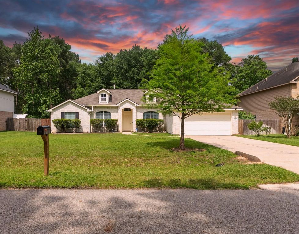 1102 Wiley Drive, Magnolia, TX 77354