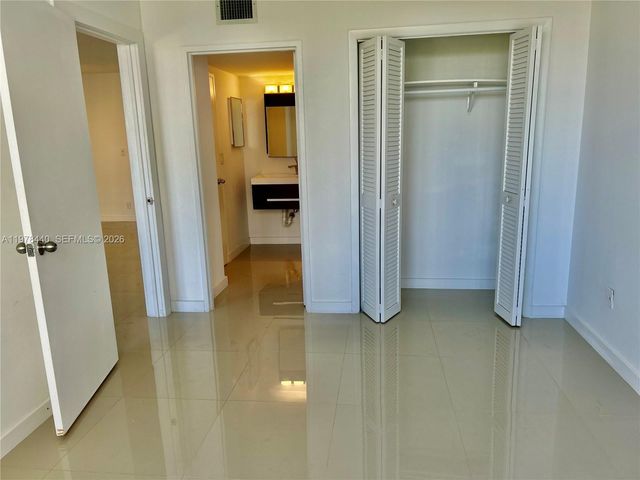 500 NE Three Islands Blvd 223, Hallandale Beach, FL 33009