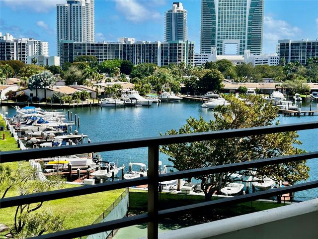 500 NE Three Islands Blvd 223, Hallandale Beach, FL 33009