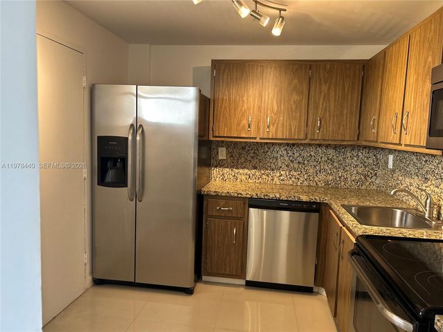 500 NE Three Islands Blvd 223, Hallandale Beach, FL 33009