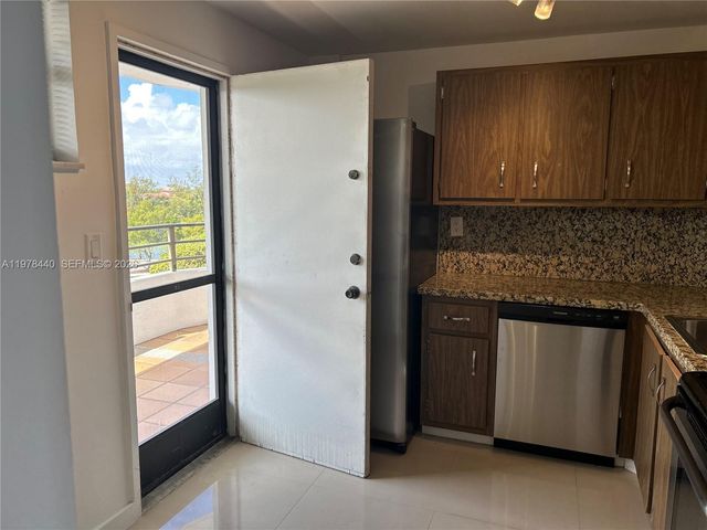 500 NE Three Islands Blvd 223, Hallandale Beach, FL 33009