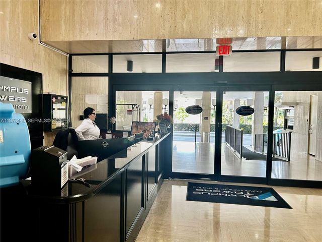 500 NE Three Islands Blvd 223, Hallandale Beach, FL 33009