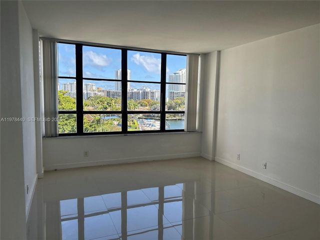 500 NE Three Islands Blvd 223, Hallandale Beach, FL 33009