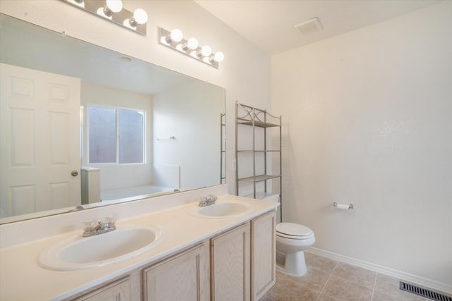 3390 Marino Drive SE, Rio Rancho, NM 87124