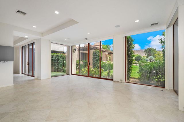 74703 Arroyo Drive, Indian Wells, CA 92210