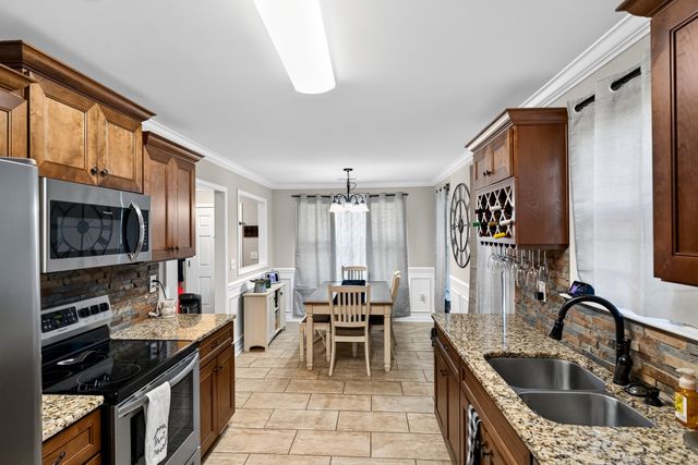 211 Cedar St Apt 1, Lebanon, TN 37087