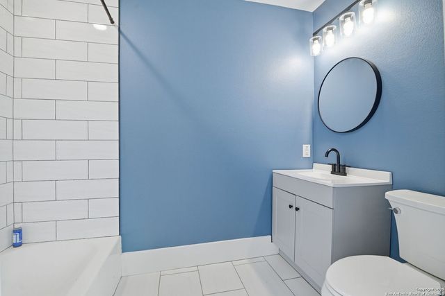 1571 Lakeshore, Canyon Lake, TX 78133