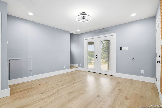 1571 Lakeshore, Canyon Lake, TX 78133