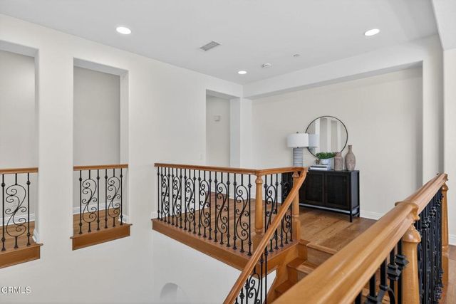 2511 Worth Way, Camarillo, CA 93012