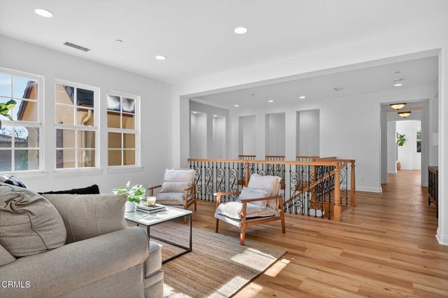 2511 Worth Way, Camarillo, CA 93012