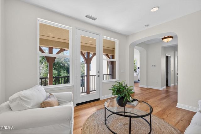 2511 Worth Way, Camarillo, CA 93012