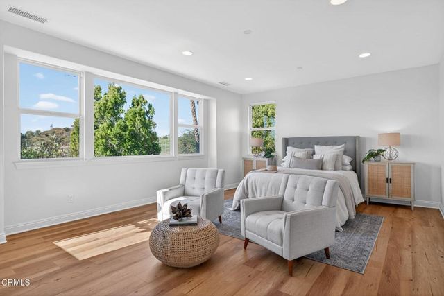 2511 Worth Way, Camarillo, CA 93012