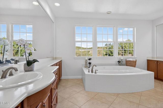 2511 Worth Way, Camarillo, CA 93012