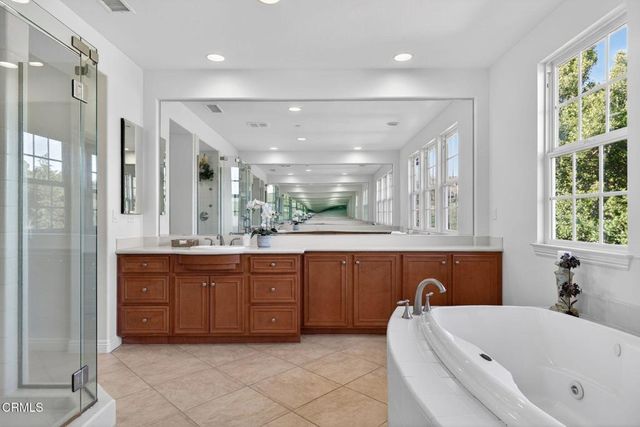 2511 Worth Way, Camarillo, CA 93012