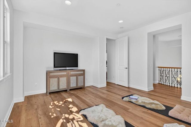 2511 Worth Way, Camarillo, CA 93012