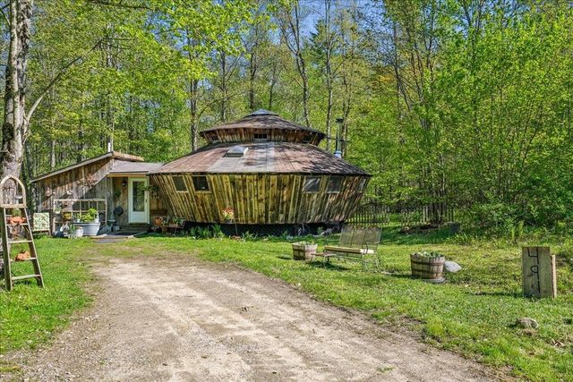 491 Greenfield Road, Peterborough, NH 03458