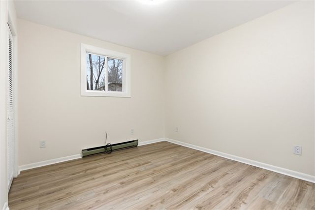 13 Marchmont St, Ingram, PA 15205
