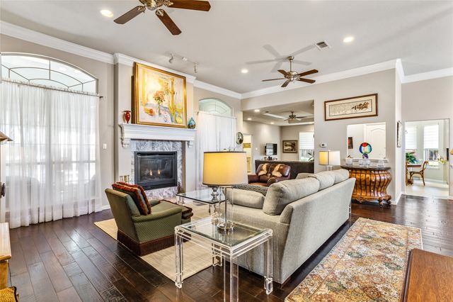 1910 Maplewood Drive, Weatherford, TX 76087