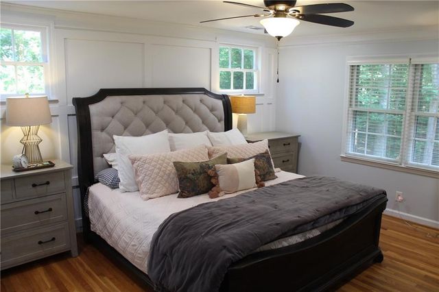 4989 Mountclaire Road, Stone Mountain, GA 30087