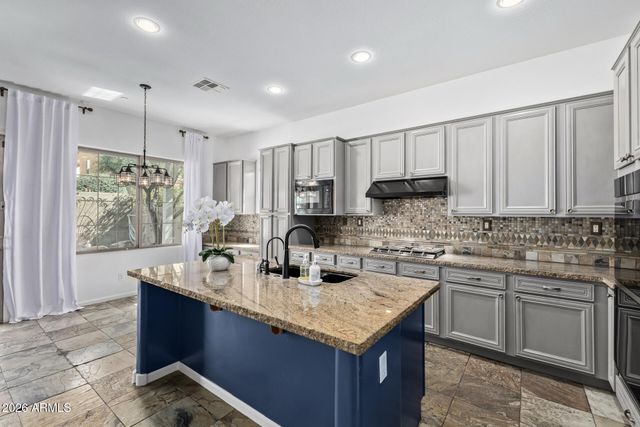 18417 N 94th Place, Scottsdale, AZ 85255