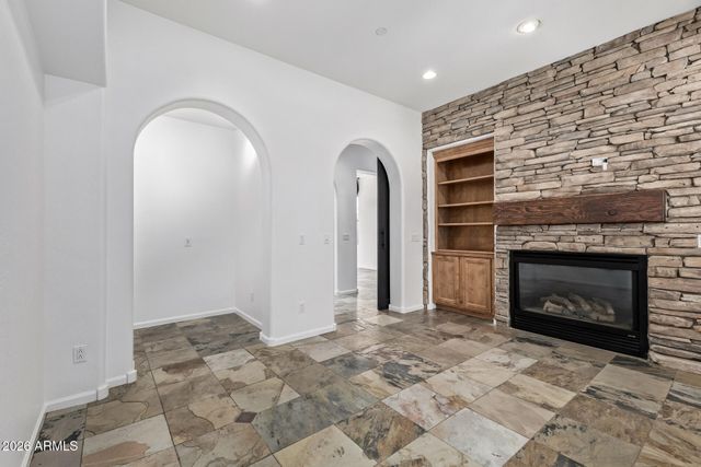 18417 N 94th Place, Scottsdale, AZ 85255