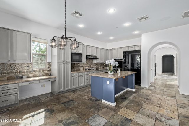 18417 N 94th Place, Scottsdale, AZ 85255