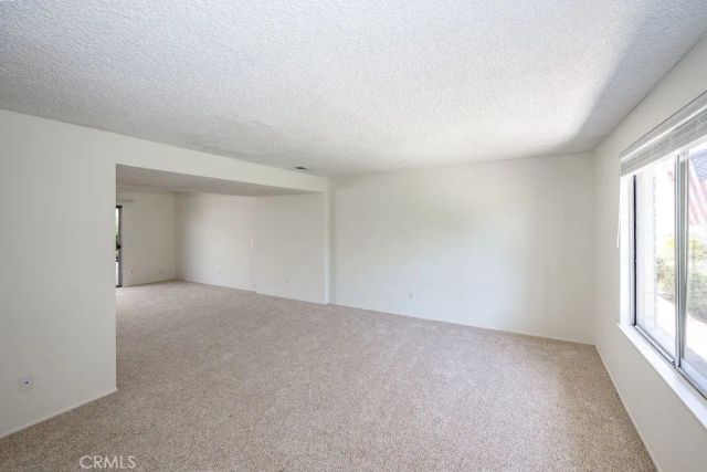 24223 La Glorita Circle, Newhall, CA 91321