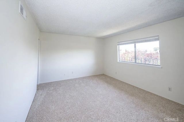 24223 La Glorita Circle, Newhall, CA 91321