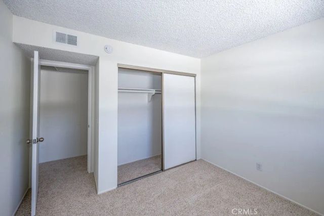 24223 La Glorita Circle, Newhall, CA 91321