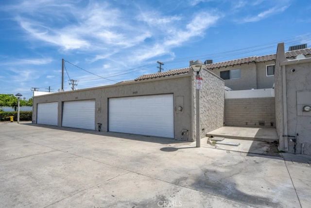 24223 La Glorita Circle, Newhall, CA 91321