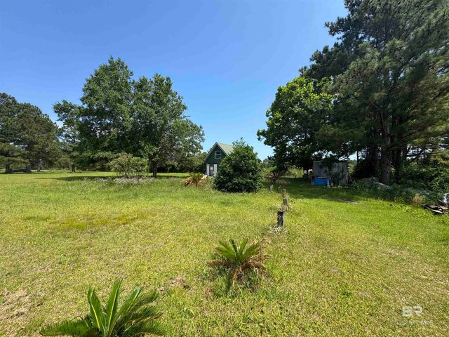 33188 Gilley Road, Lillian, AL 36549