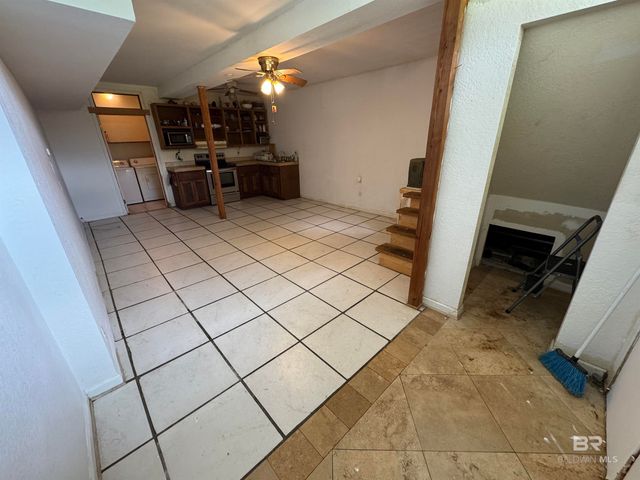 33188 Gilley Road, Lillian, AL 36549