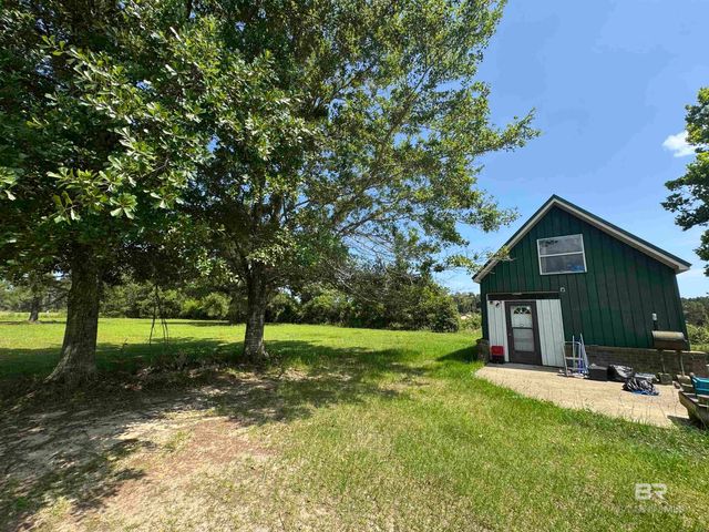 33188 Gilley Road, Lillian, AL 36549