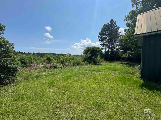 33188 Gilley Road, Lillian, AL 36549