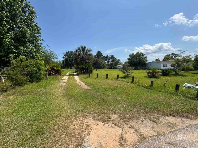 33188 Gilley Road, Lillian, AL 36549