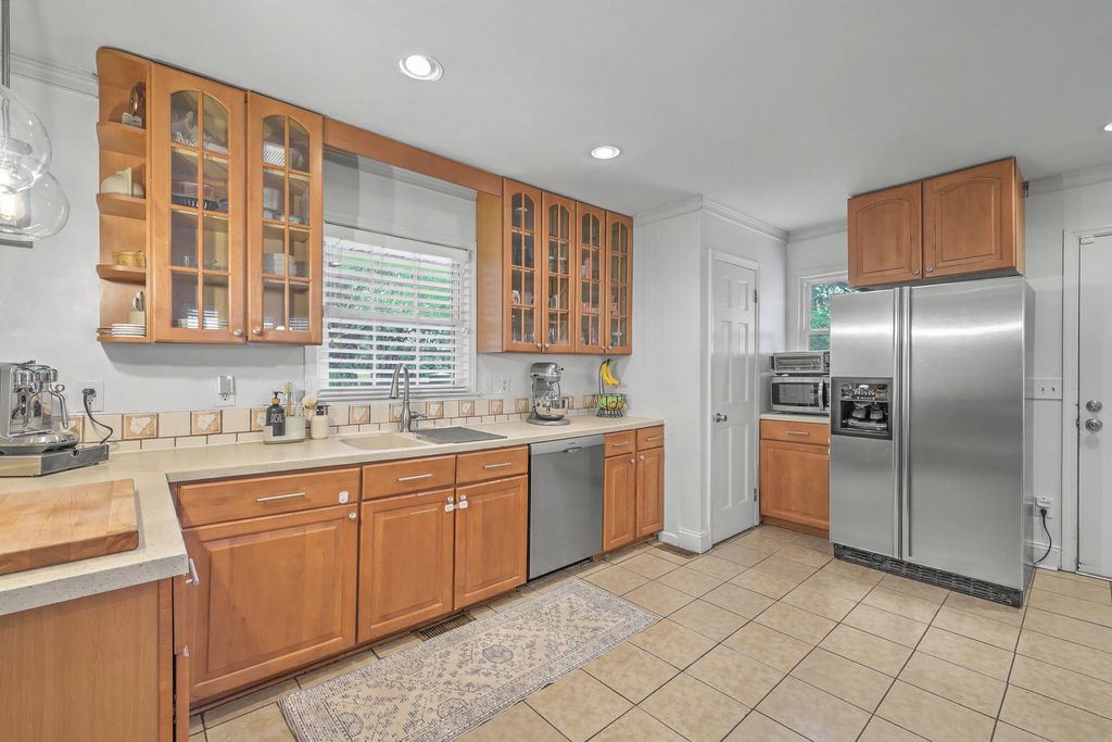 Image 19 of property listing at 1284 Orange Branch Road, Charleston, SC 29407