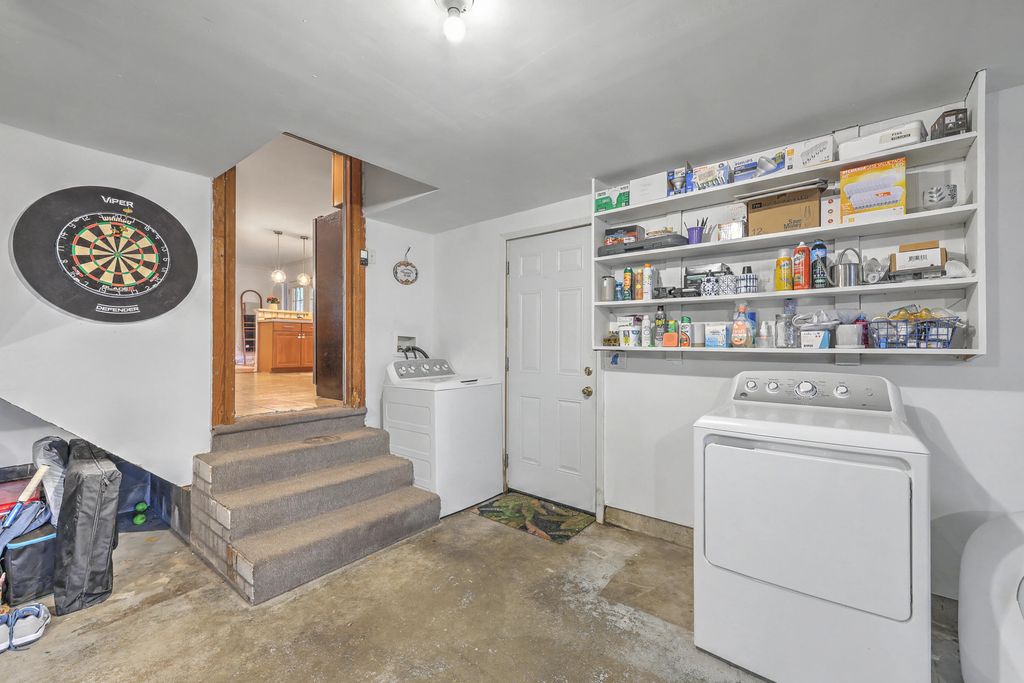 Image 35 of property listing at 1284 Orange Branch Road, Charleston, SC 29407