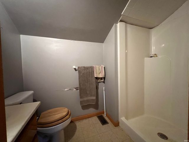 999 N 300 E, Logansport, IN 46947