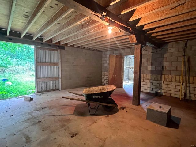 999 N 300 E, Logansport, IN 46947