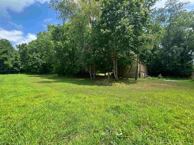 999 N 300 E, Logansport, IN 46947