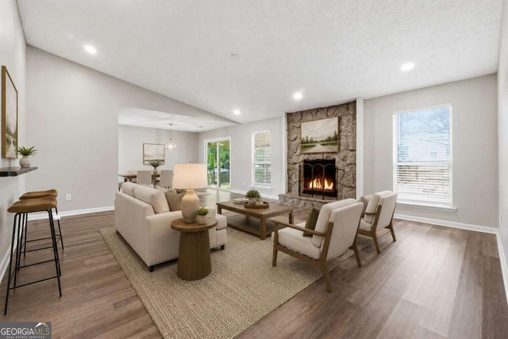 8413 Glenwoods Terrace, Riverdale, GA 30274 — photo 2