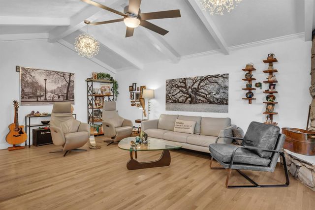 6685 Arboga Way, Sacramento, CA 95831